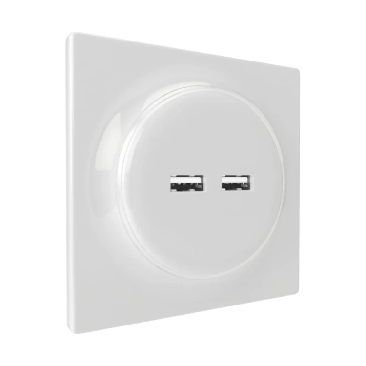 FGWU-021 FIBARO Walli N USB Outlet to gniazdo z podwójną ładowarką USB o prądzie ładowania 2400mA (łącznie)