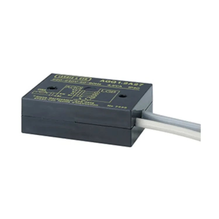 AGQ1.1A27 Adapter UV do sterowników palników LGB21.. LGB22.. LGB41.. LMV5.., do współpracy z czujnikiem płomienia QRA2.. QRA4.. QRA10..